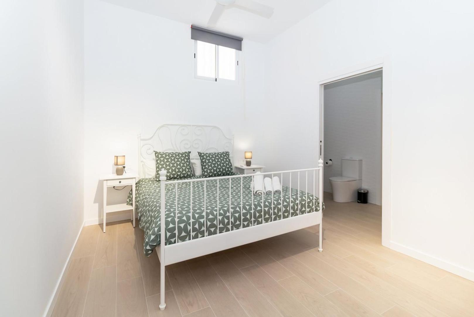 Guestready - Valencia'S Vibrant Malvarrosa Экстерьер фото